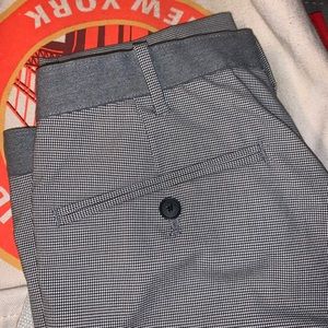 Checkered, fitted and cropped pant